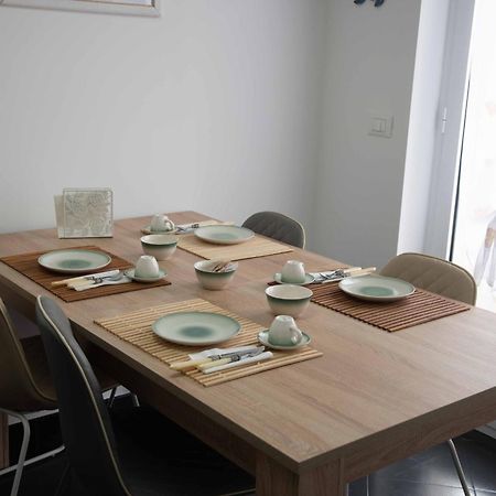 Appartamento Terrazza Bella Vista Чистерніно Екстер'єр фото