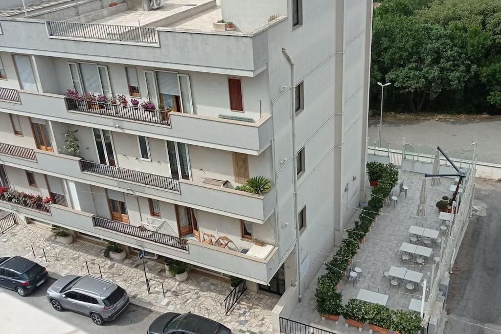 Appartamento Terrazza Bella Vista Чистерніно Екстер'єр фото
